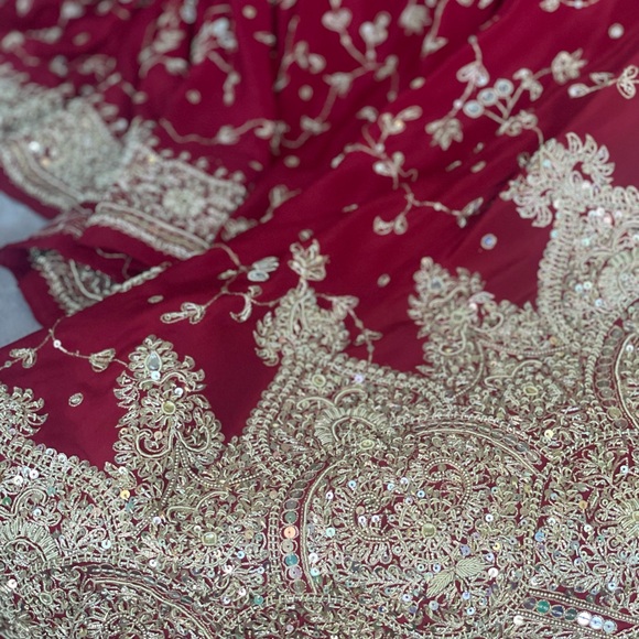 Wedding Zardosi Silk Sari - Readymade - Picture 6 of 10